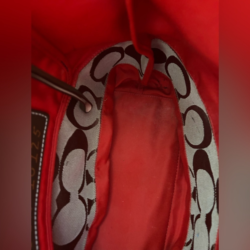 Coach, Y2K shoulder bag, red and brown​​​​ - Picture 9 of 12
